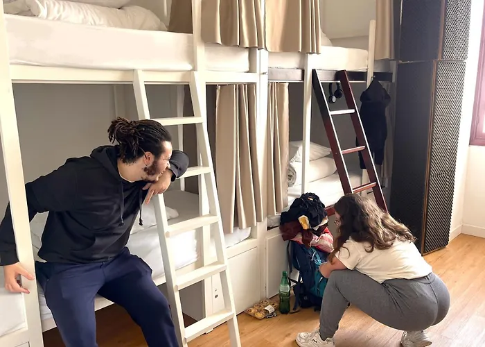 Destination * Lisboa