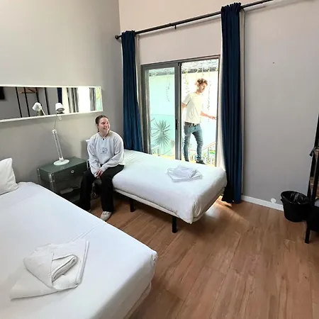 Albergue Destination *