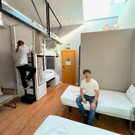 Destination * Лиссабон